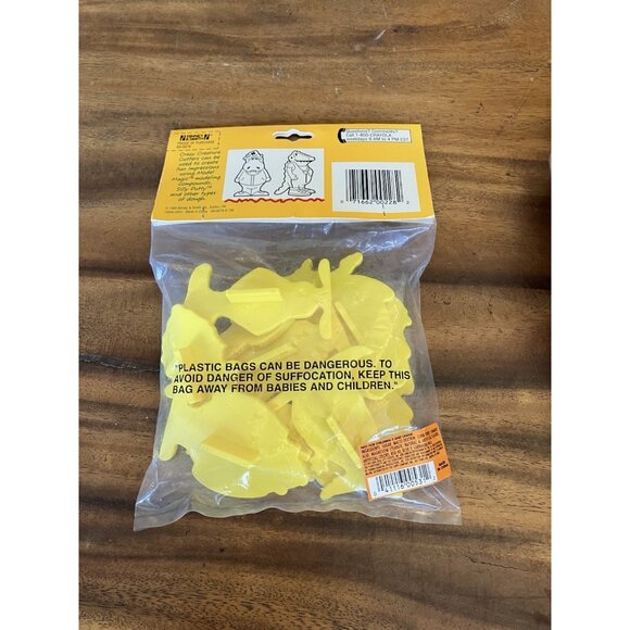Vintage 1993 Crayola Crazy Creature Cutters Animals Set of 10 New/Sealed - Picture 8 of 9